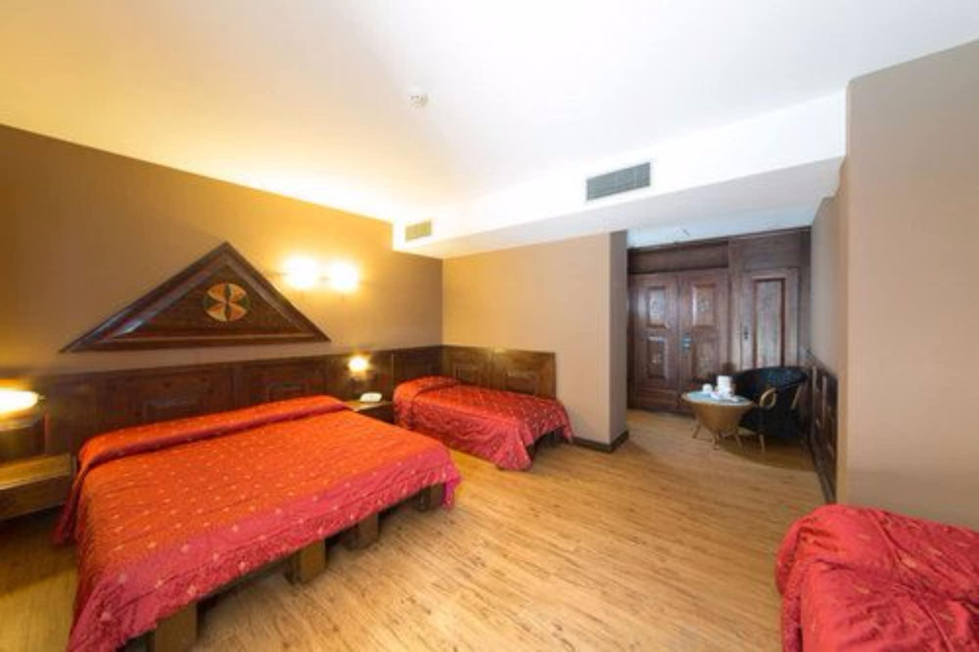 Hotel La Pauel Sirmione Exterior foto