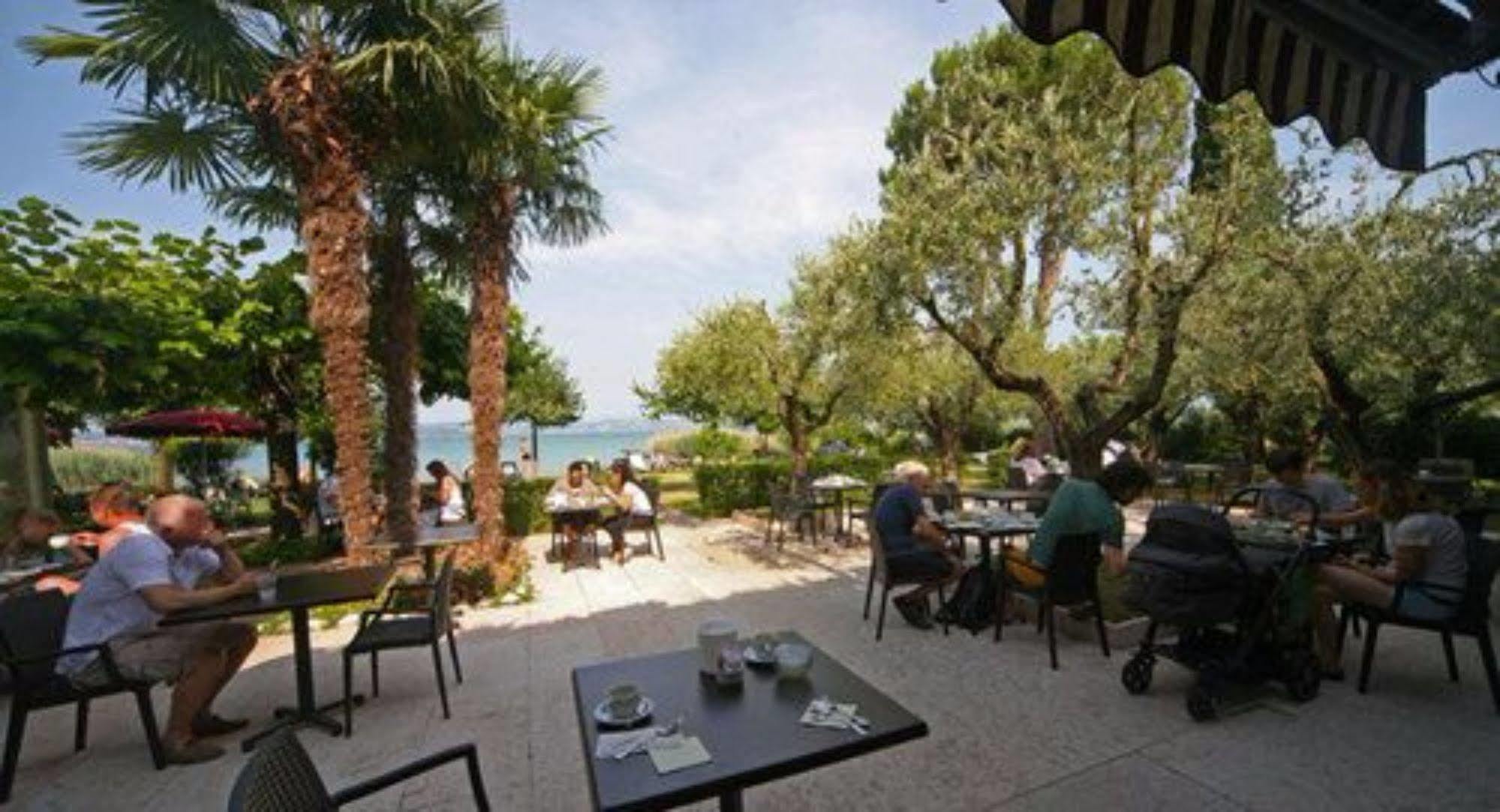 Hotel La Pauel Sirmione Exterior foto